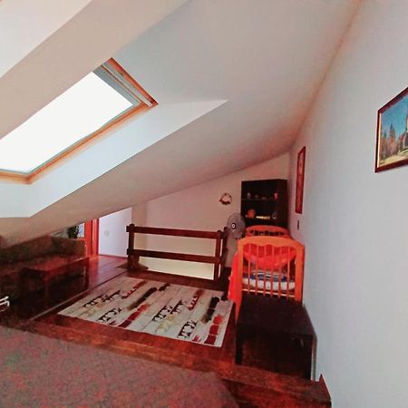 בראשוב Lovely Central Apartment מראה חיצוני תמונה