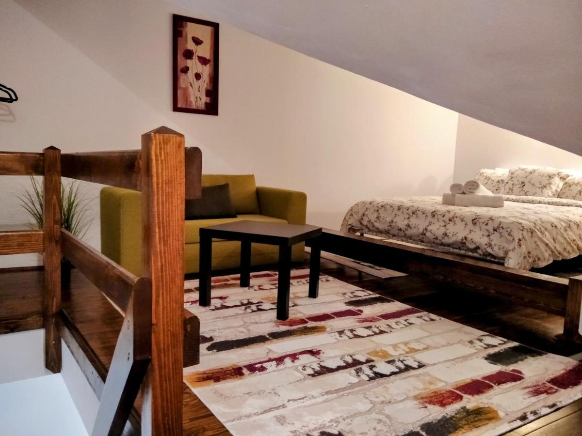 בראשוב Lovely Central Apartment מראה חיצוני תמונה